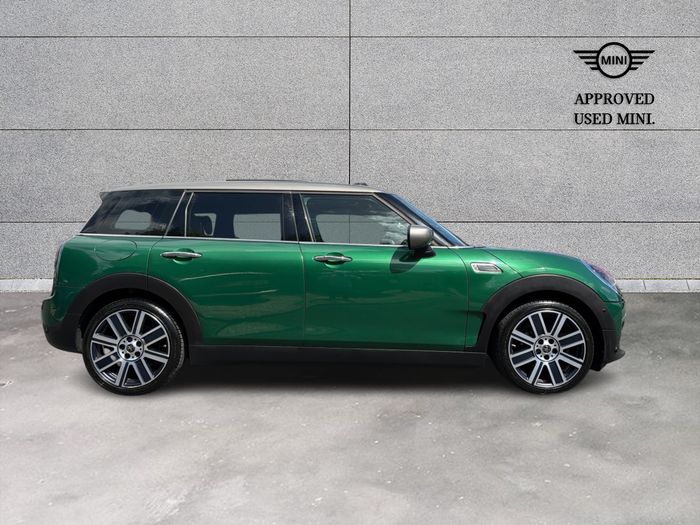 MINI CLUBMAN 2021