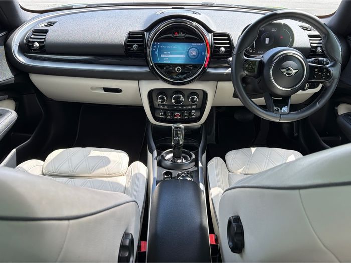 MINI CLUBMAN 2021