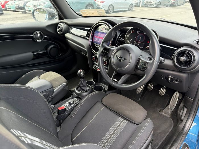 MINI HATCH 2021