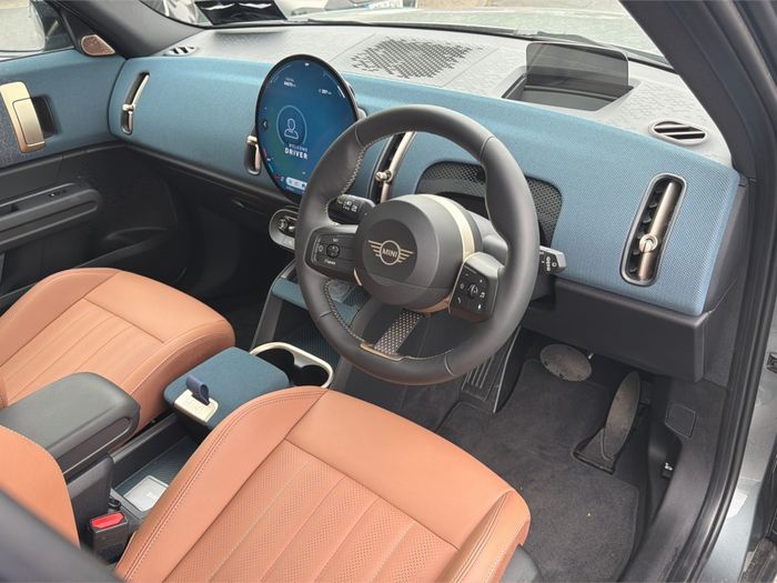 MINI COUNTRYMAN 2024