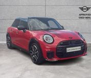 MINI HATCH 2026