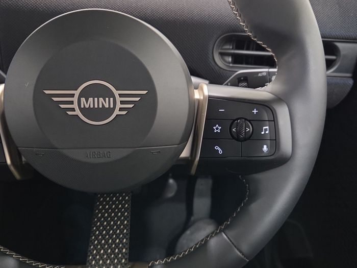 MINI Cooper 2024