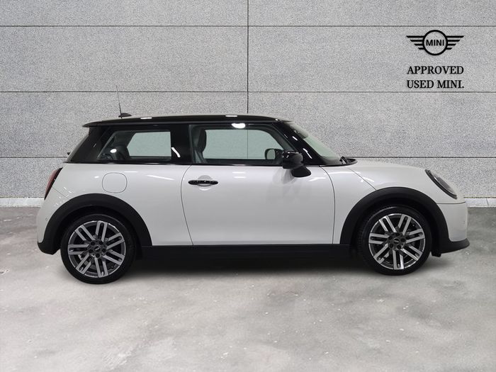 MINI Cooper 2024