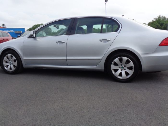 Skoda Superb 2013