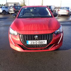 Peugeot 208 2023