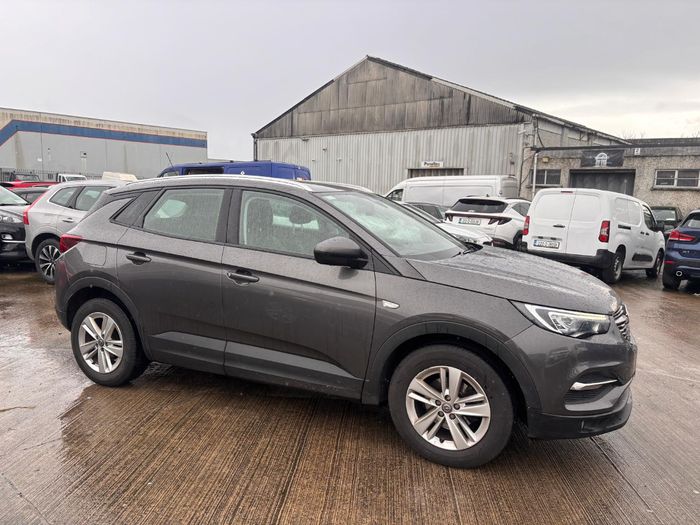 Opel GRANDLAND X 2021