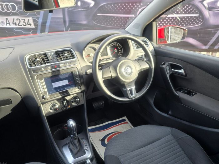 Volkswagen Polo 2014