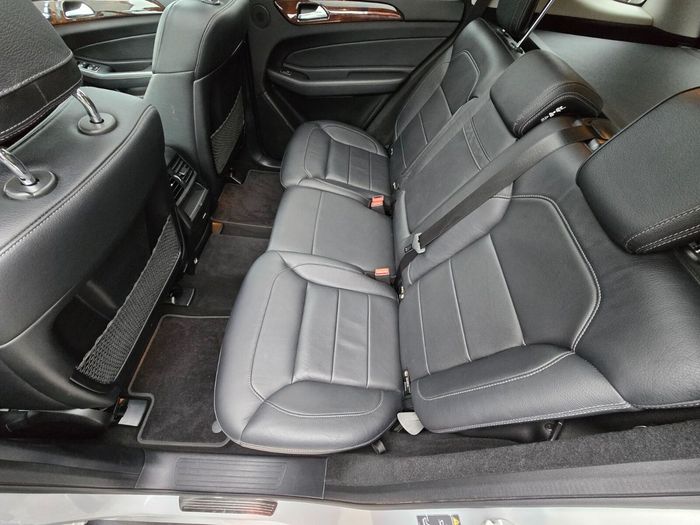 Mercedes-Benz GLE 2016