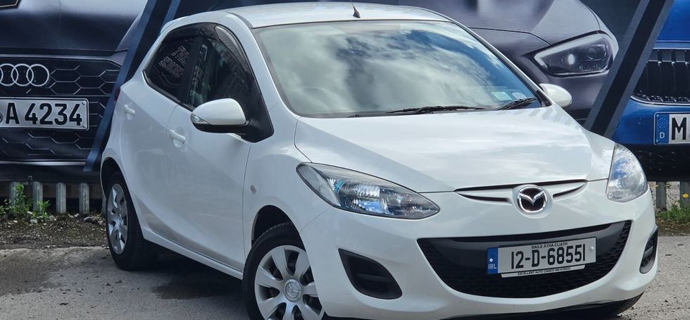 Mazda Demio 2012