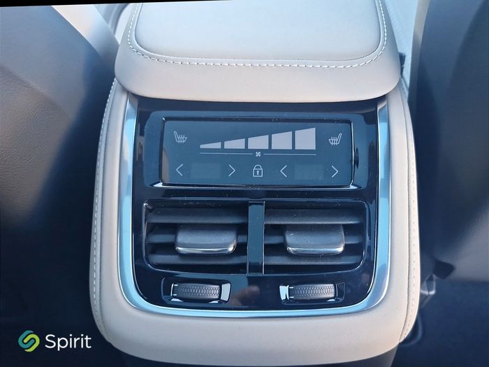 Volvo XC90 2026