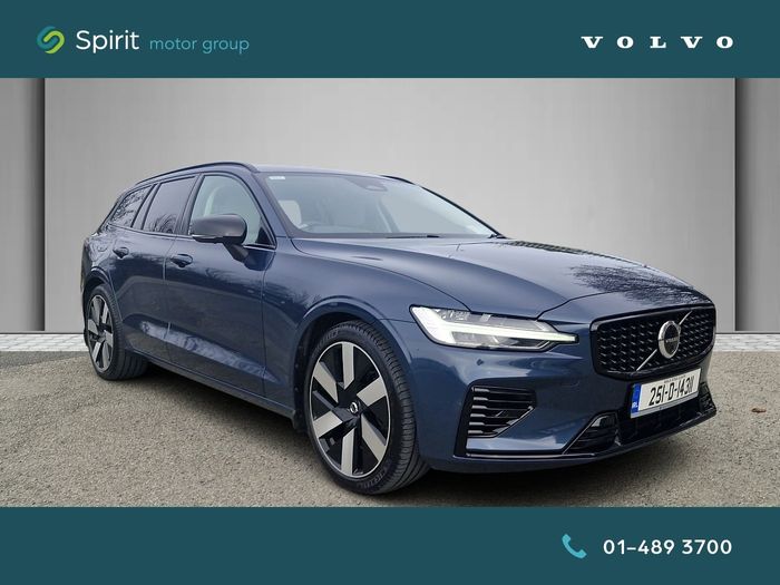 Volvo V60 2025