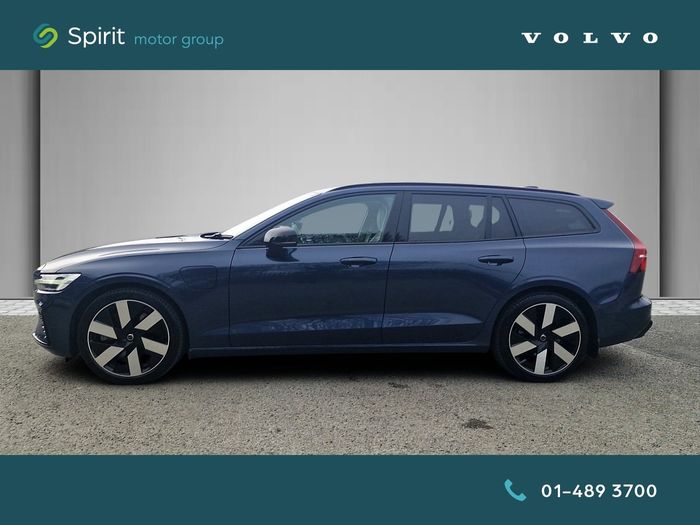 Volvo V60 2025