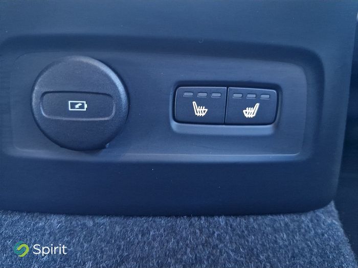 Volvo XC40 2023