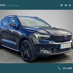 Volvo EX40 2025