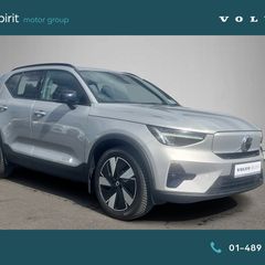 Volvo XC40 2025