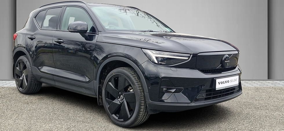 Volvo EX40 2025