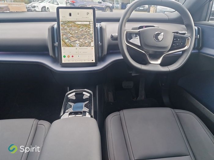 Volvo EX30 2024