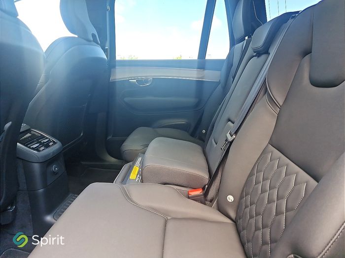Volvo XC90 2025