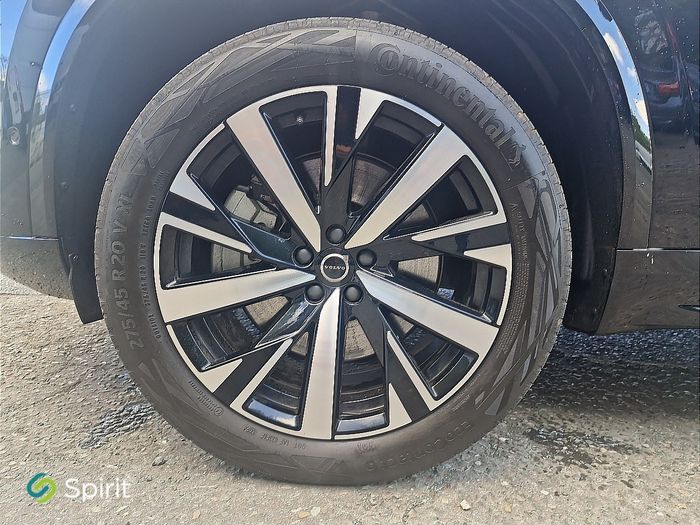 Volvo XC90 2025