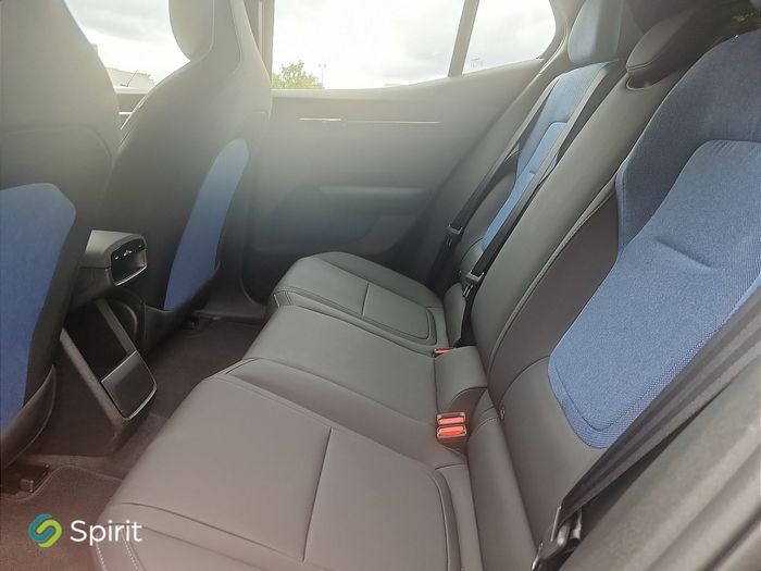 Volvo EX30 2026