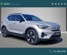 Volvo XC40 2025