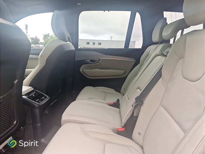 Volvo XC90 2024