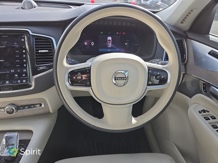 Volvo XC90 2022