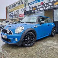 MINI Cooper 2012