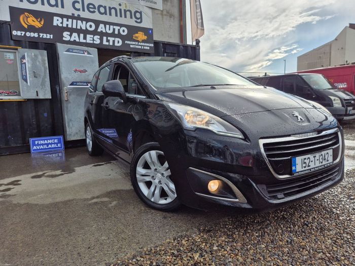 Peugeot 5008 2015