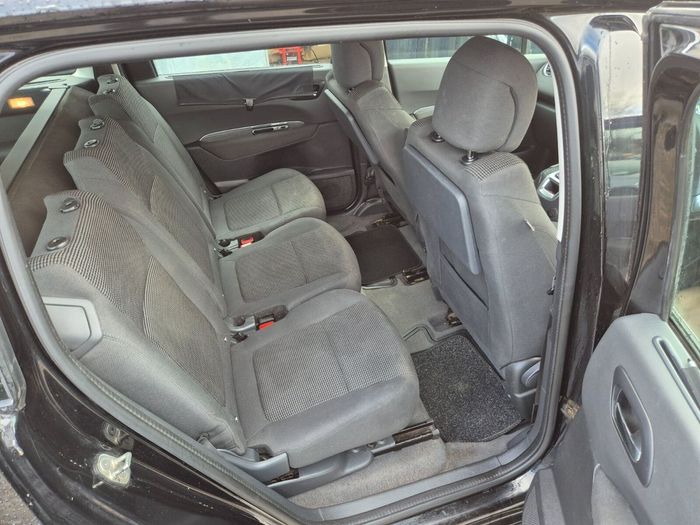 Peugeot 5008 2015