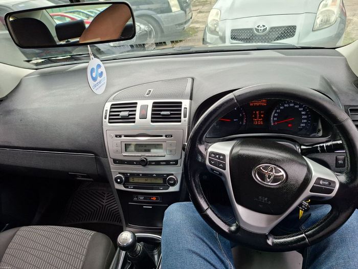 Toyota Avensis 2014