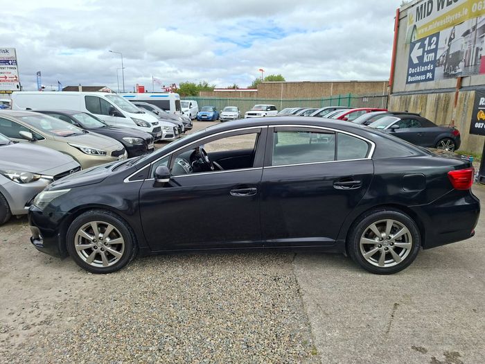 Toyota Avensis 2014