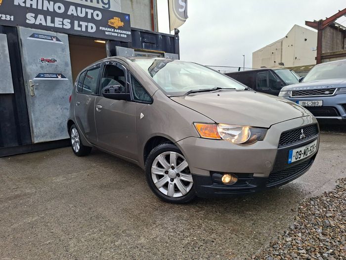 Mitsubishi Colt 2009