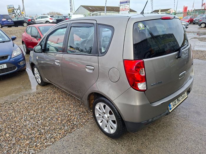 Mitsubishi Colt 2009