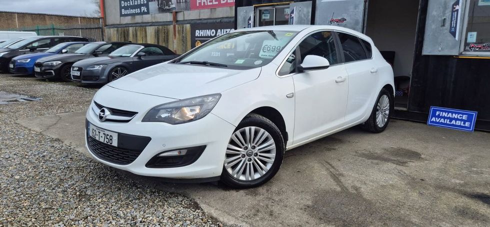 Opel Astra 2015