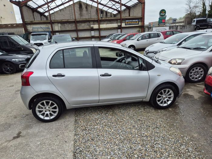 Toyota Yaris 2008