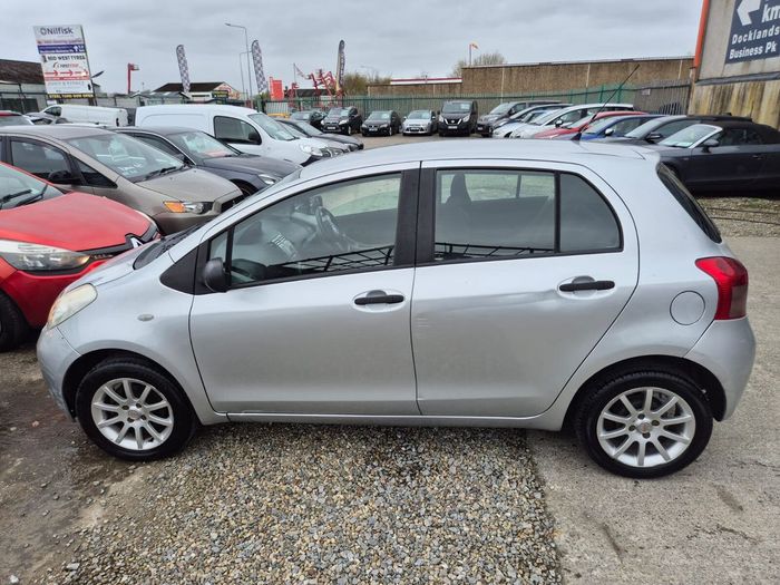 Toyota Yaris 2008