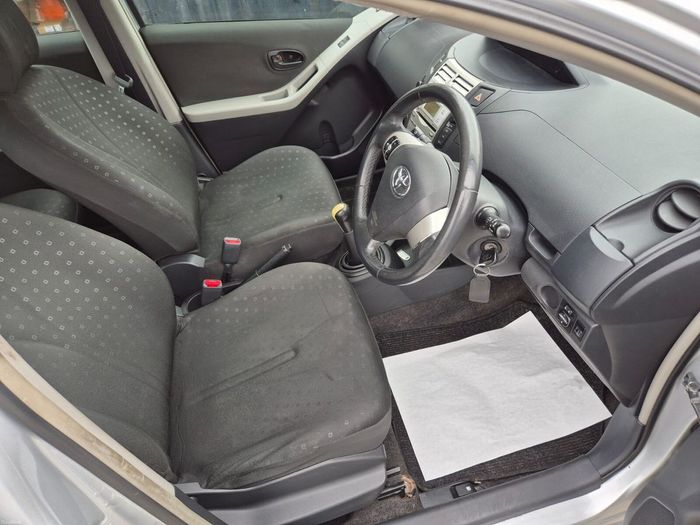 Toyota Yaris 2008