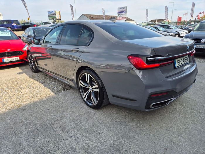BMW 7 Series 2019