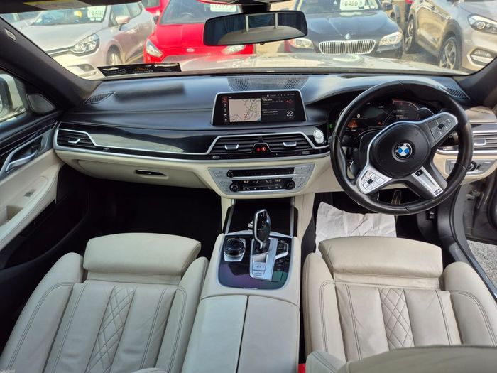 BMW 7 Series 2019