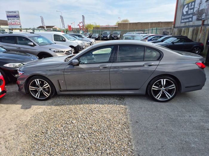 BMW 7 Series 2019
