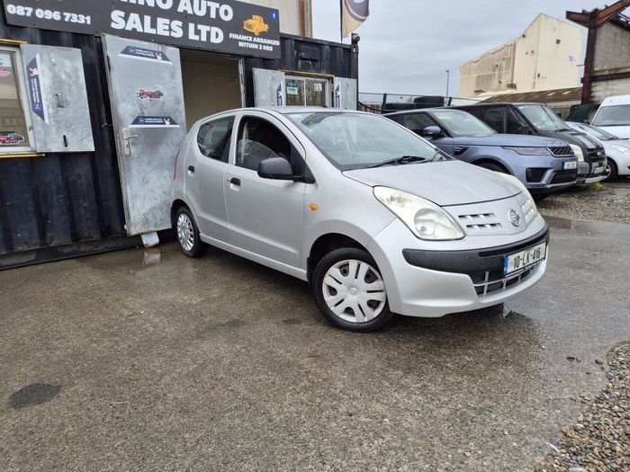 Nissan Pixo 2010