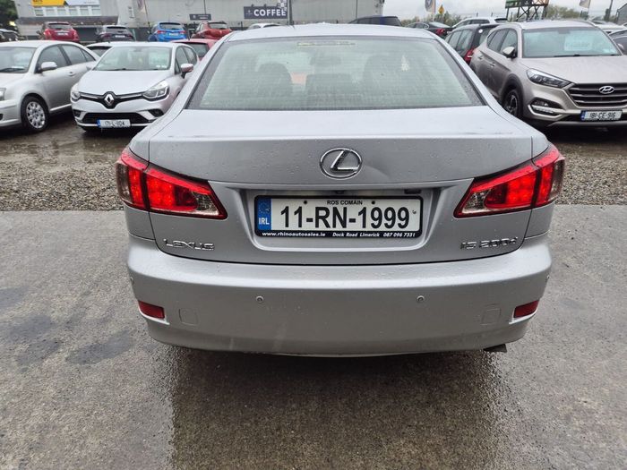 Lexus IS 2011