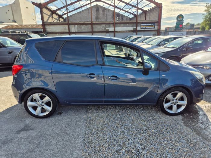 Vauxhall Meriva 2015