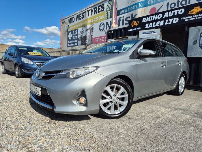Toyota Auris 2013