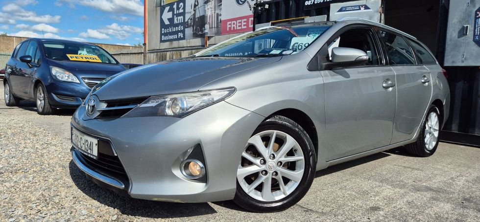Toyota Auris 2013