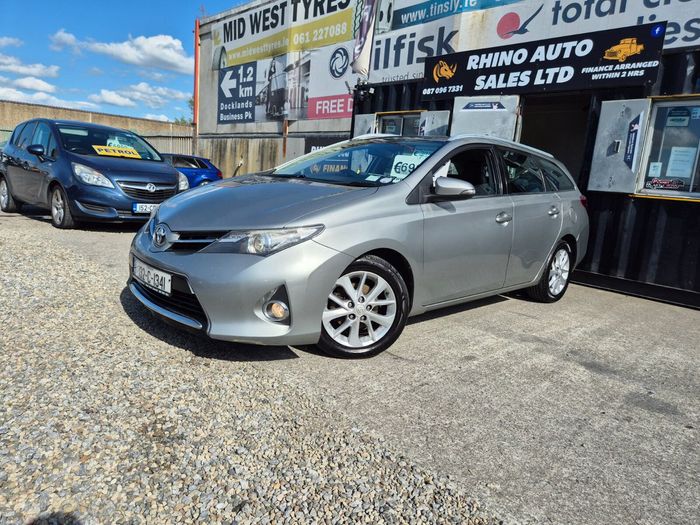Toyota Auris 2013