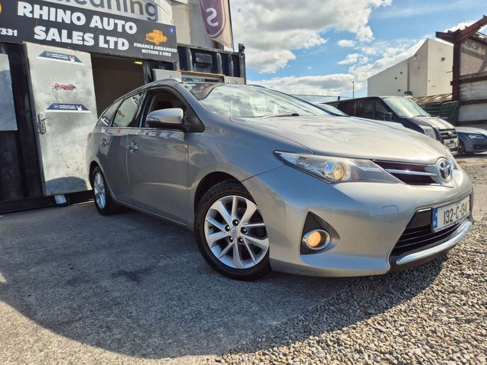 Toyota Auris 2013