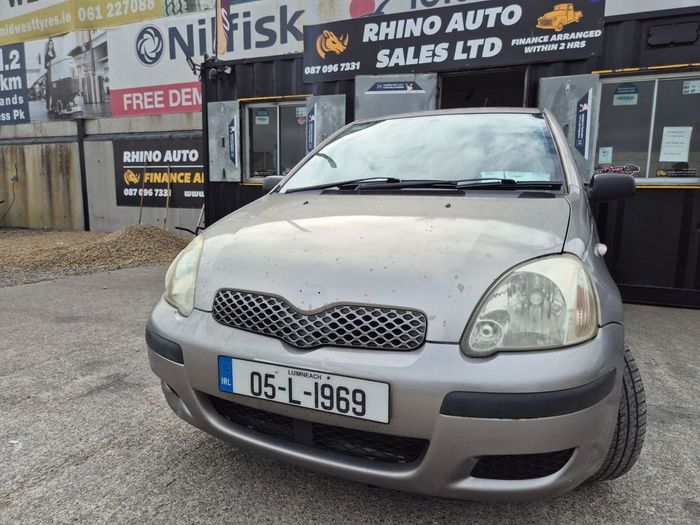 Toyota Yaris 2005
