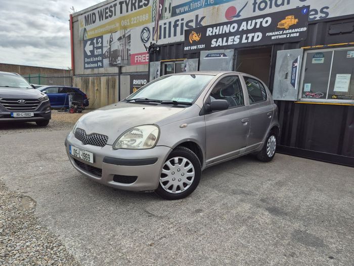 Toyota Yaris 2005